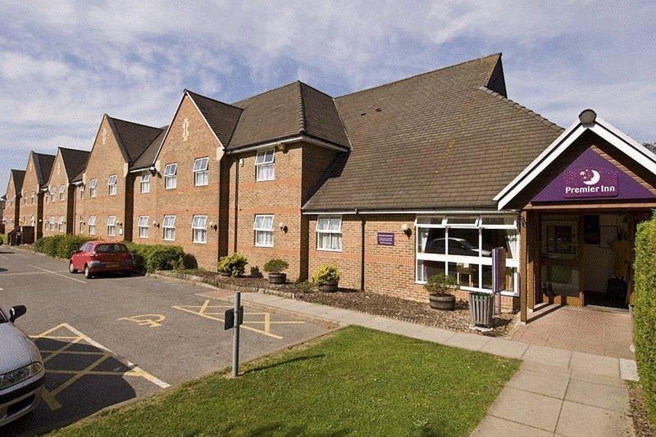 Premier Inn Portsmouth North Harbour Exterior foto